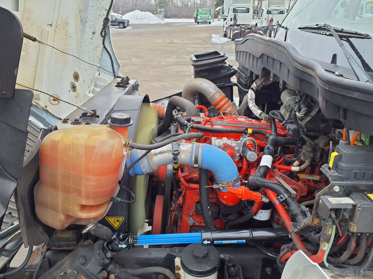 2019 Navistar International 4300 876024