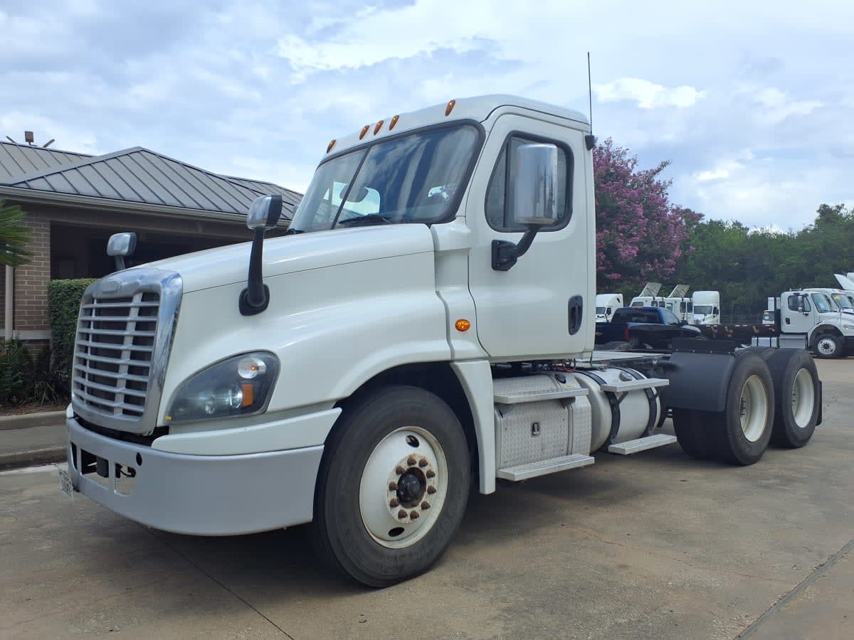 2019 Freightliner Cascadia in Houston, TX