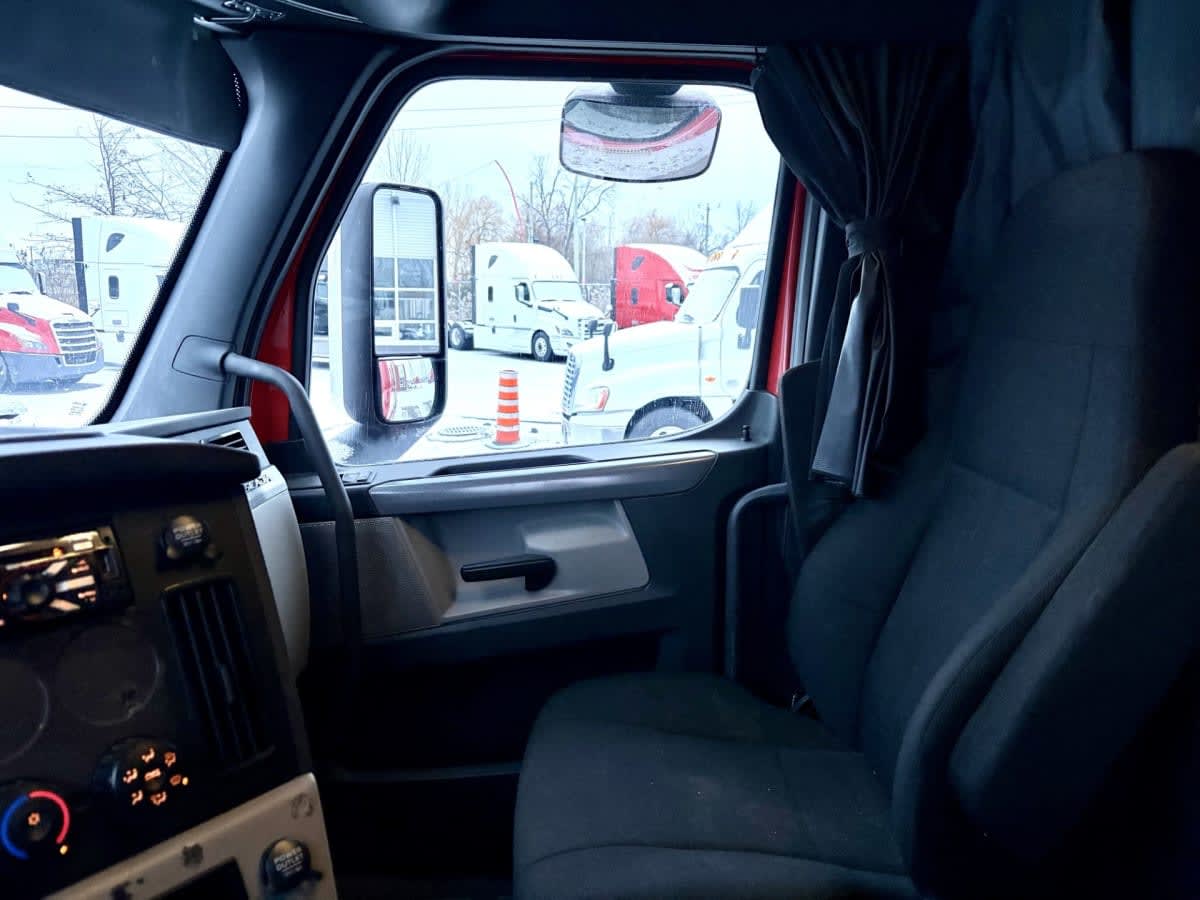 2019 Freightliner/Mercedes NEW CASCADIA PX12664 876132