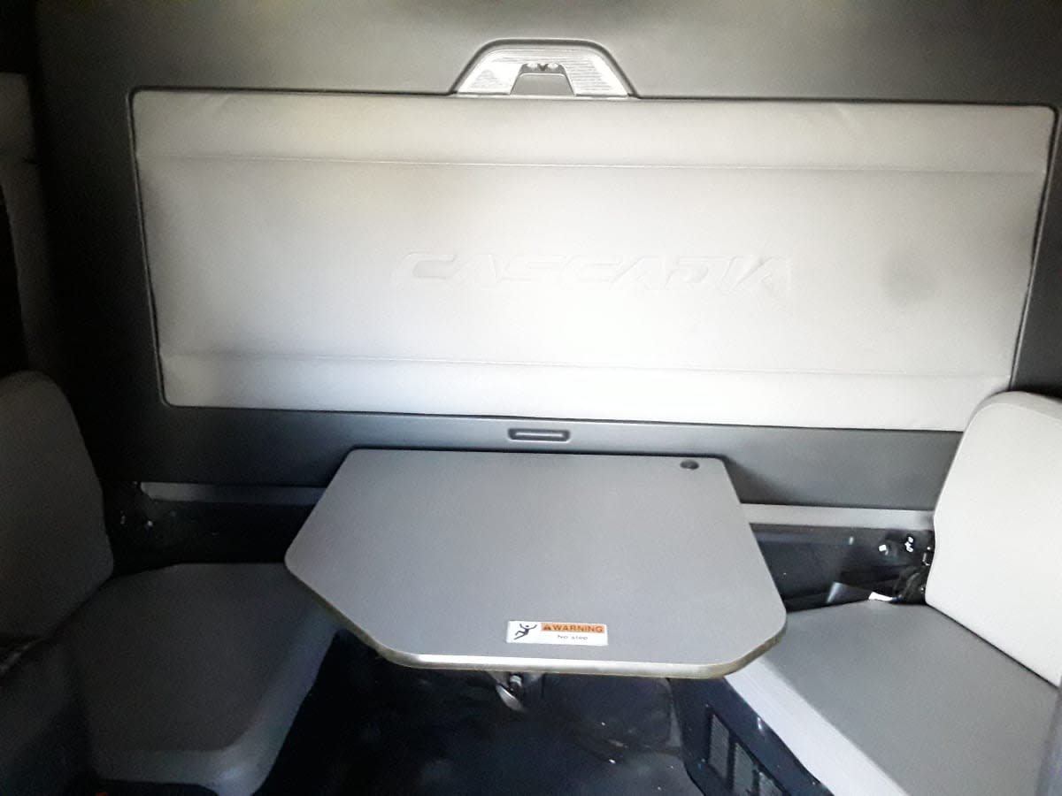 2019 Freightliner/Mercedes NEW CASCADIA PX12664 876135