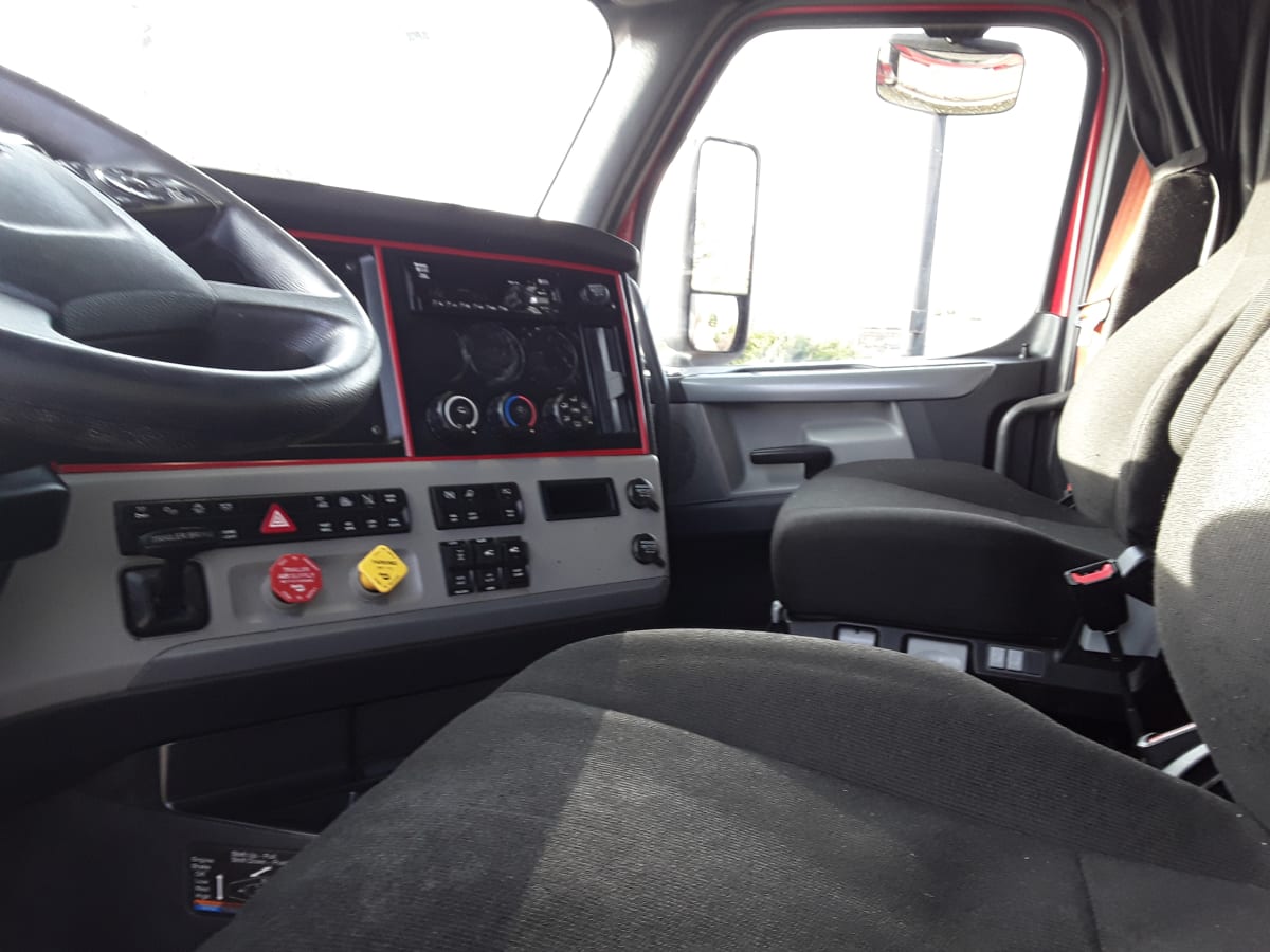 2020 Freightliner/Mercedes NEW CASCADIA PX12664 876172