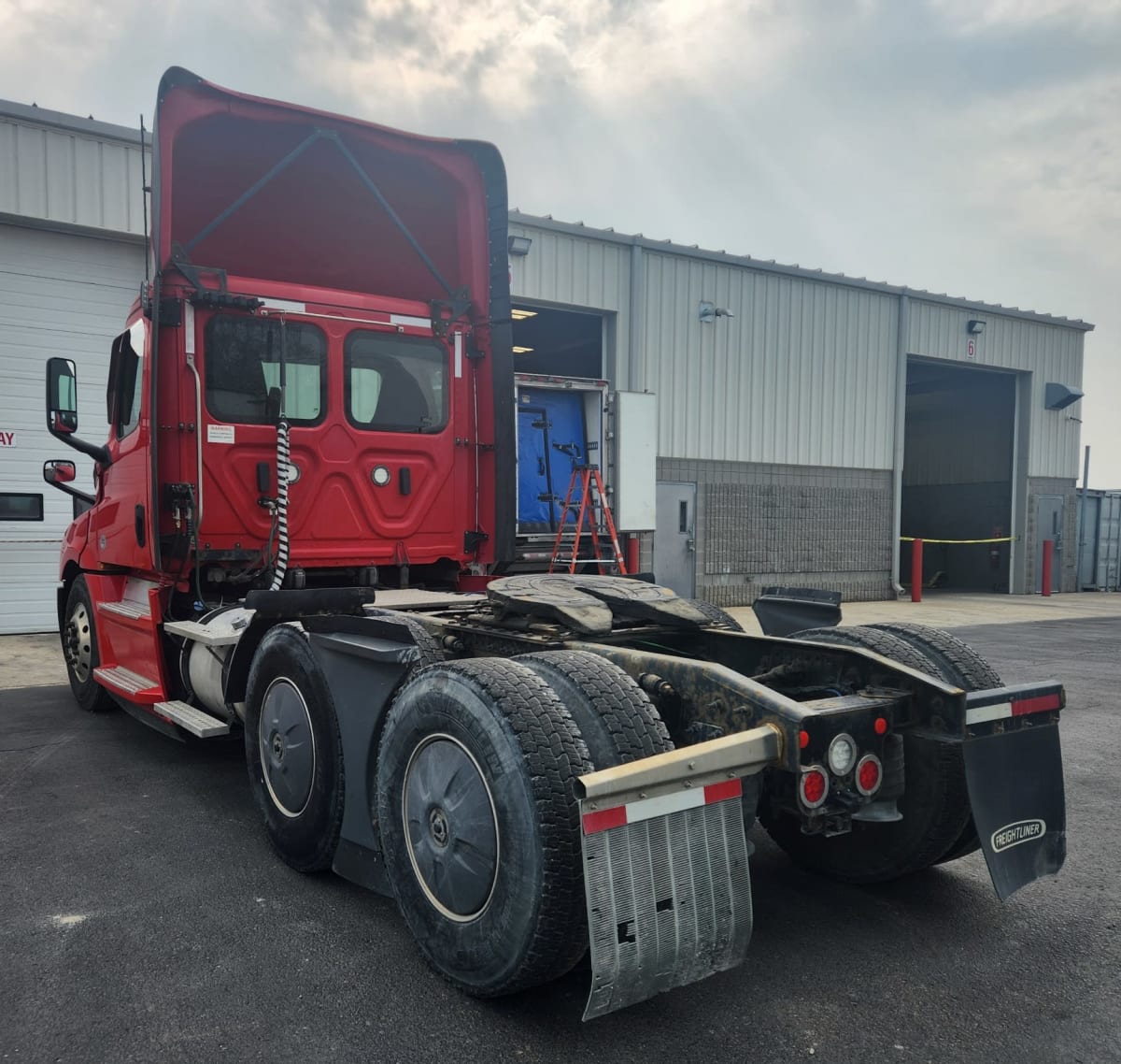 2019 Freightliner/Mercedes NEW CASCADIA PX12664 876225