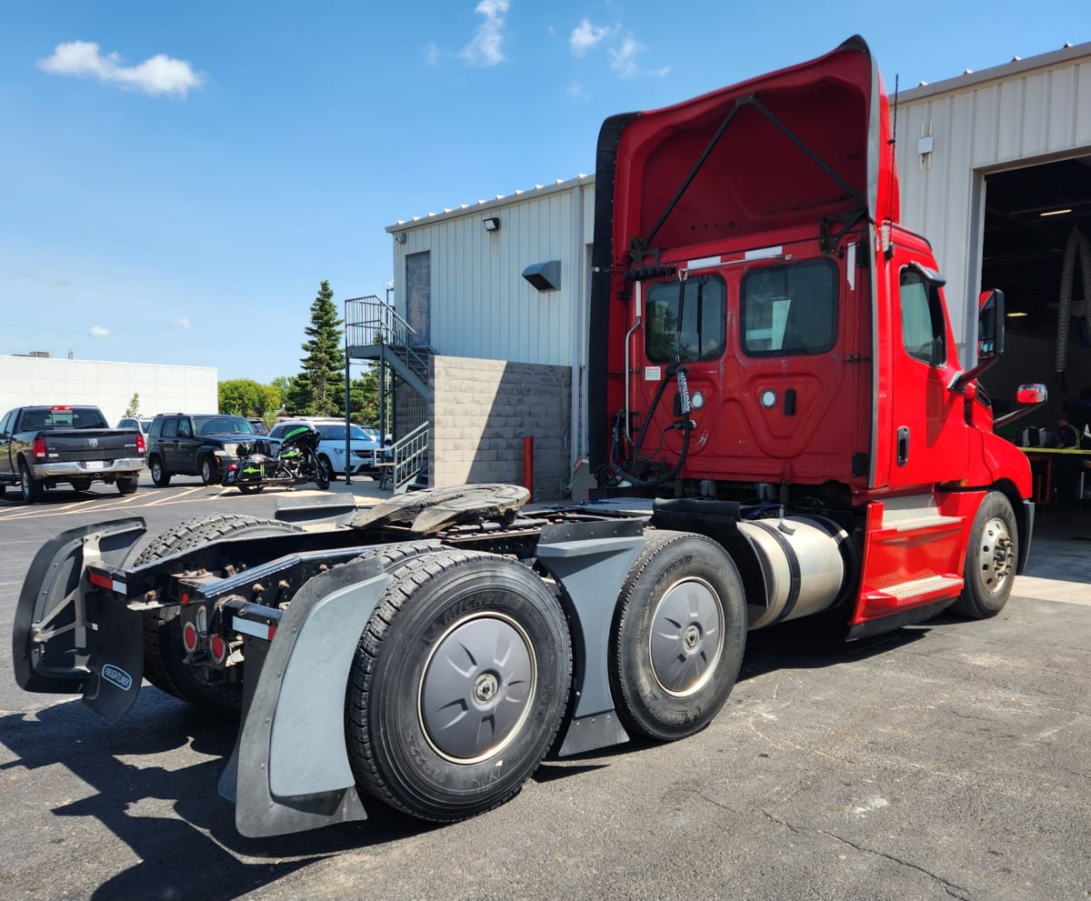 2019 Freightliner/Mercedes NEW CASCADIA PX12664 876226