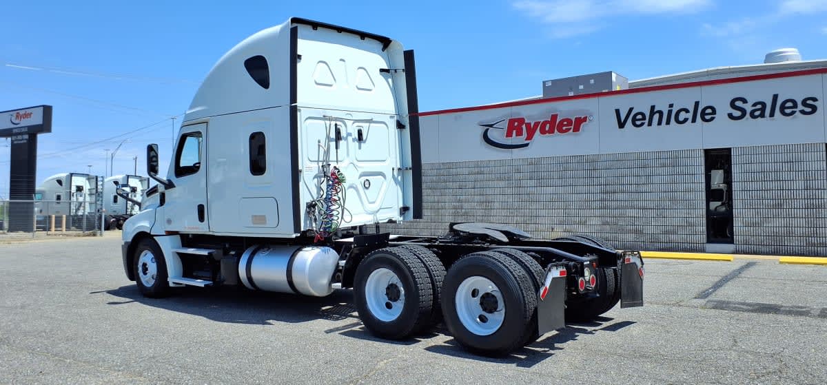 2020 Freightliner/Mercedes NEW CASCADIA PX12664 876293
