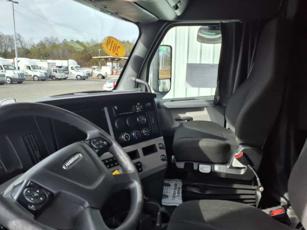 2019 Freightliner/Mercedes NEW CASCADIA PX12664 876294