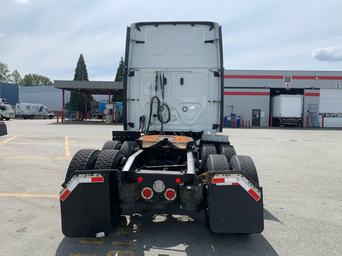 2020 Freightliner NEW CASCADIA PX12664 876536