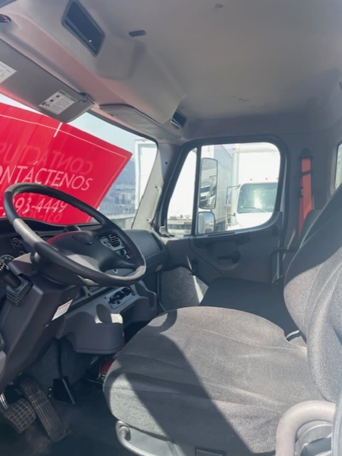 2019 Freightliner/Mercedes M2 106 876542