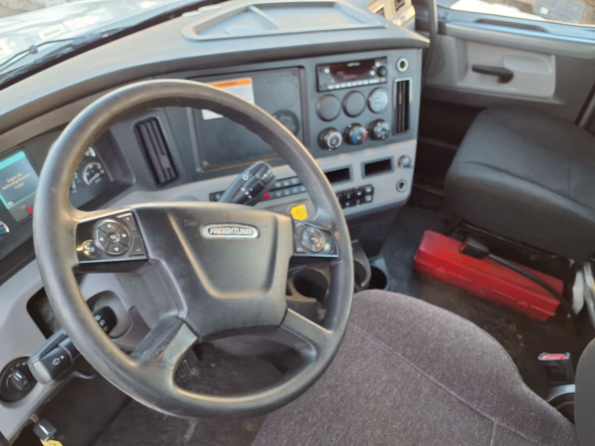 2020 Freightliner/Mercedes NEW CASCADIA PX12664 876544