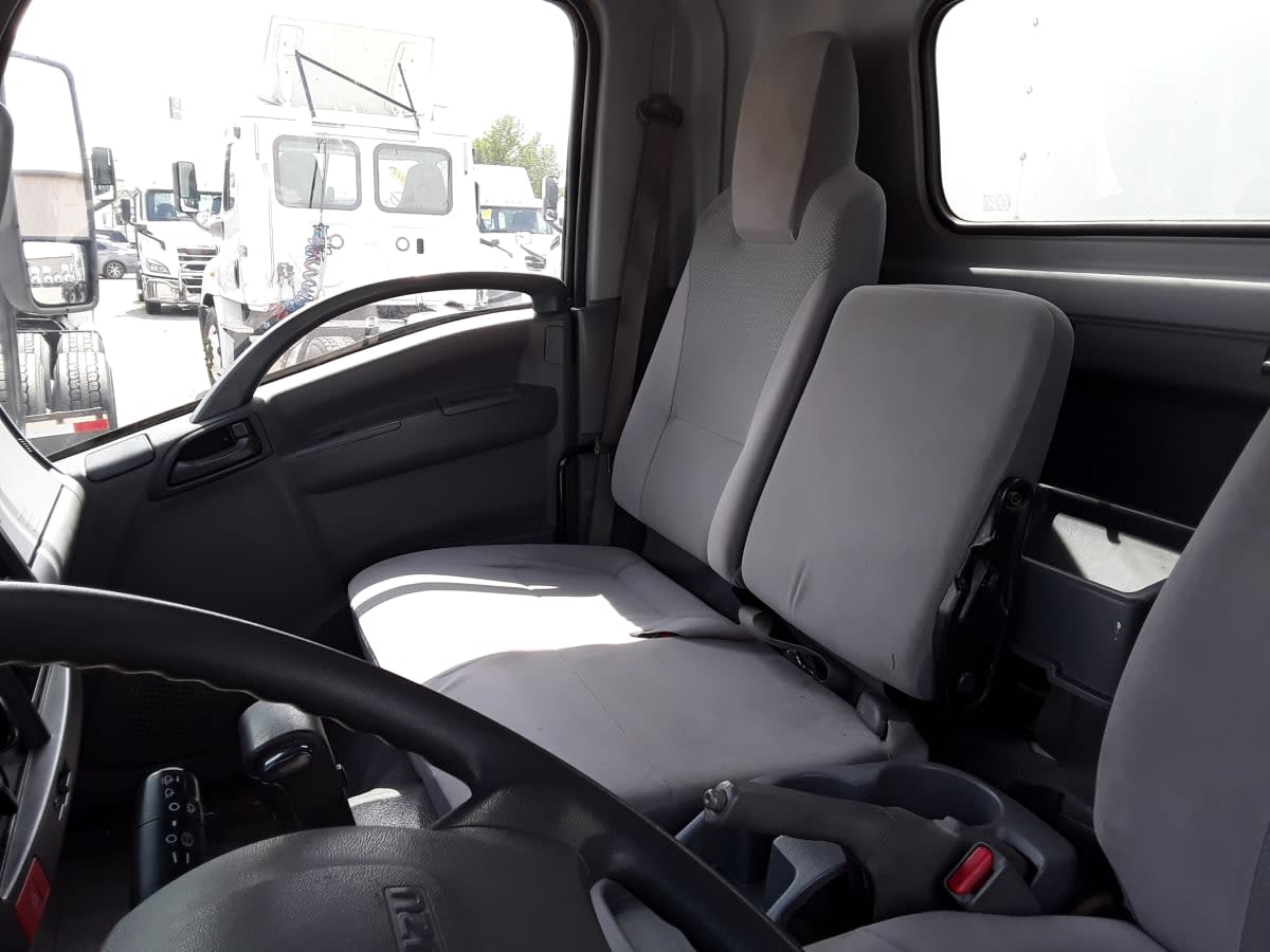 2019 Isuzu NPR 876583