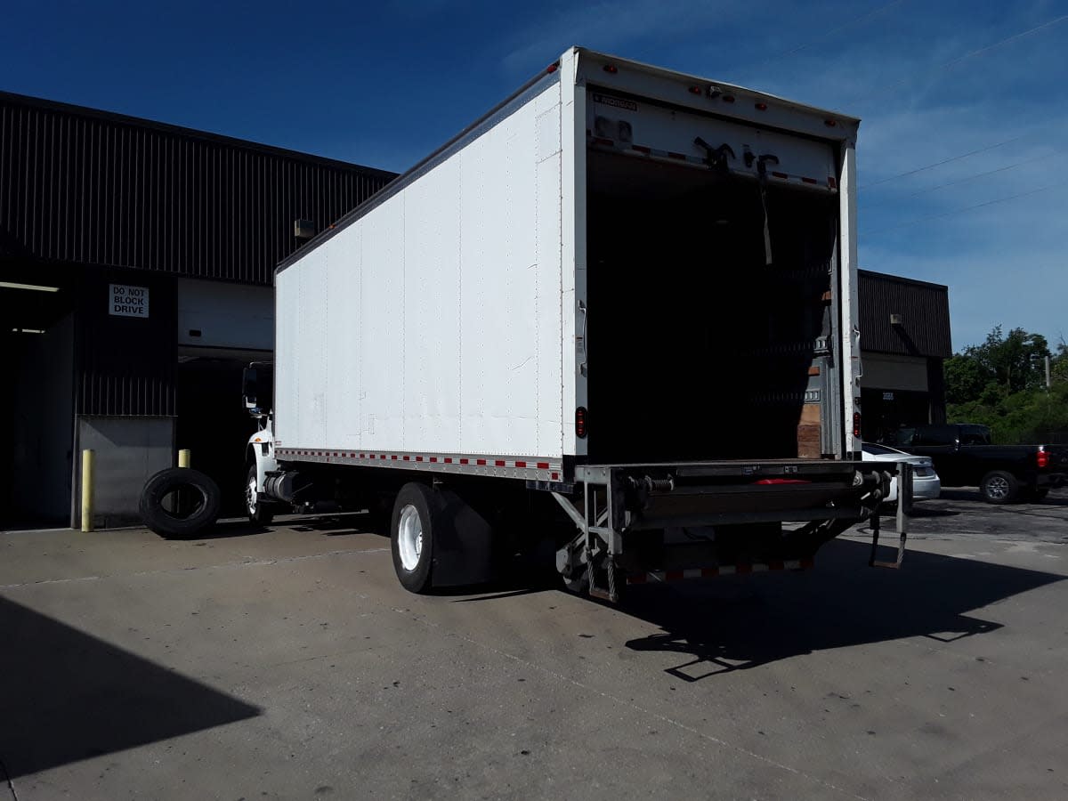 2019 Navistar International 4300 876599
