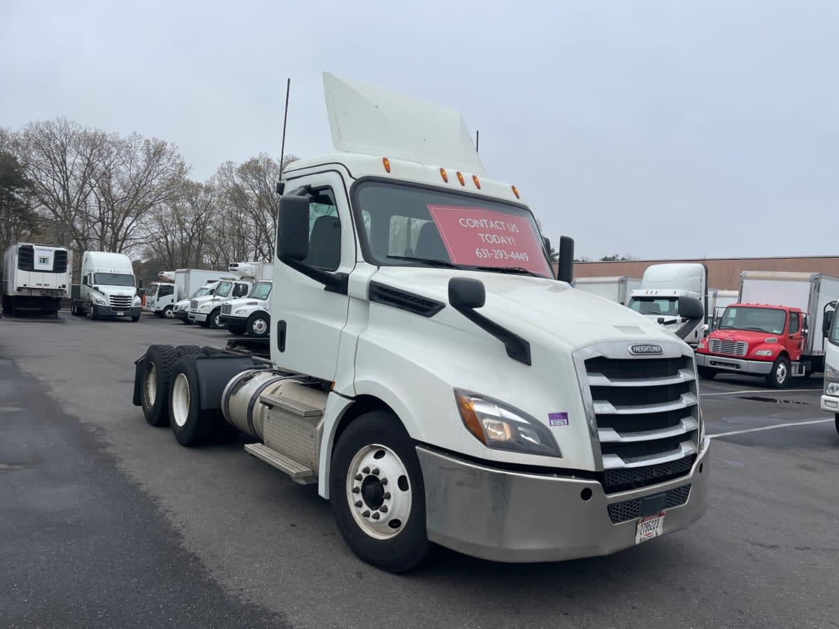 2019 Freightliner/Mercedes NEW CASCADIA PX12664 876646