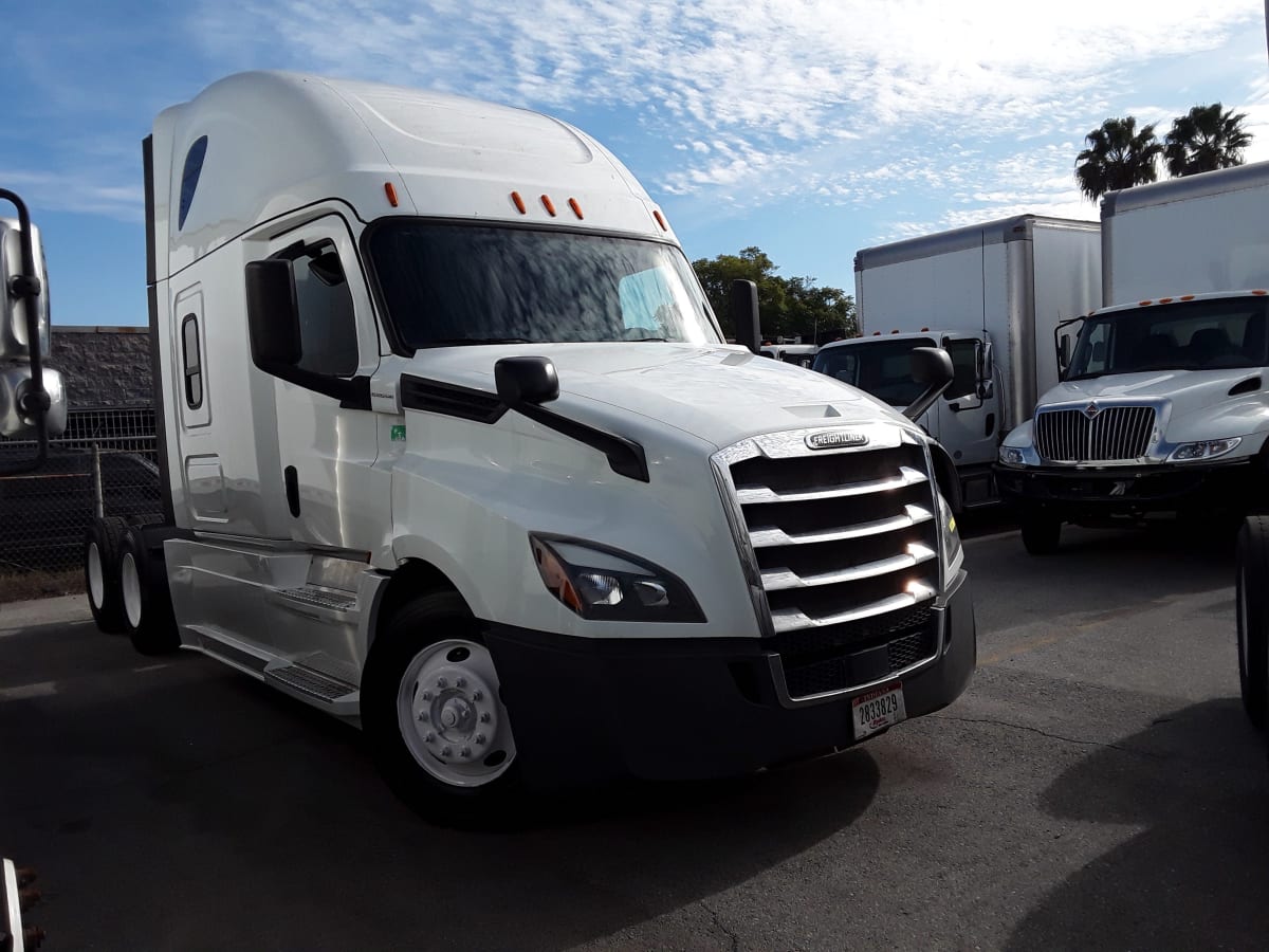 2019 Freightliner/Mercedes NEW CASCADIA PX12664 876678