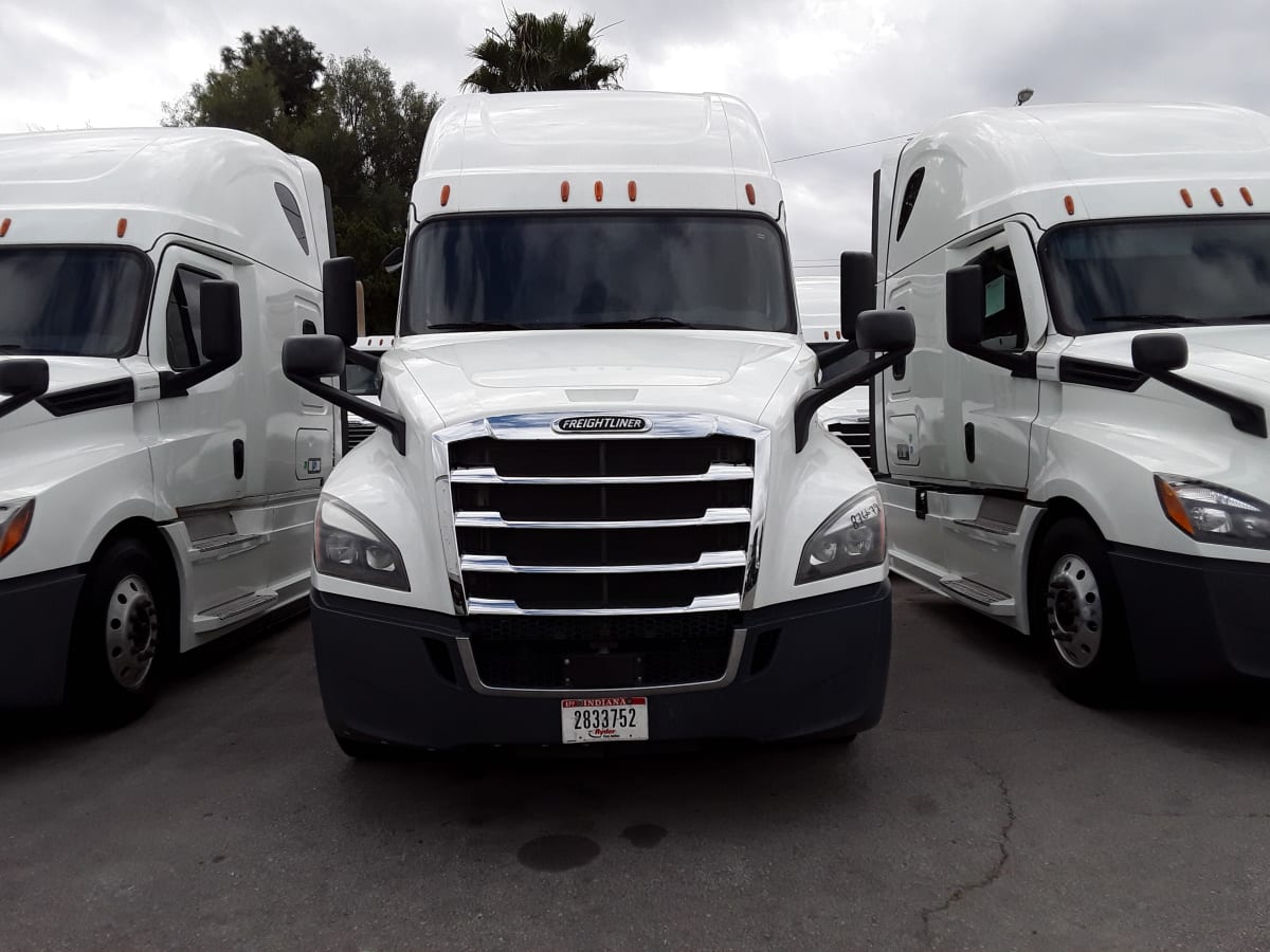 2019 Freightliner/Mercedes NEW CASCADIA PX12664 876679