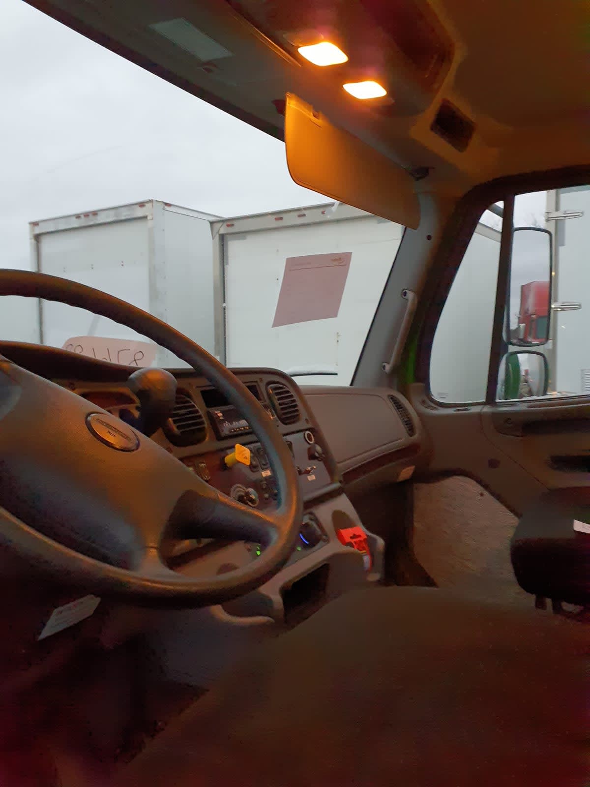 2019 Freightliner/Mercedes M2 106 876689