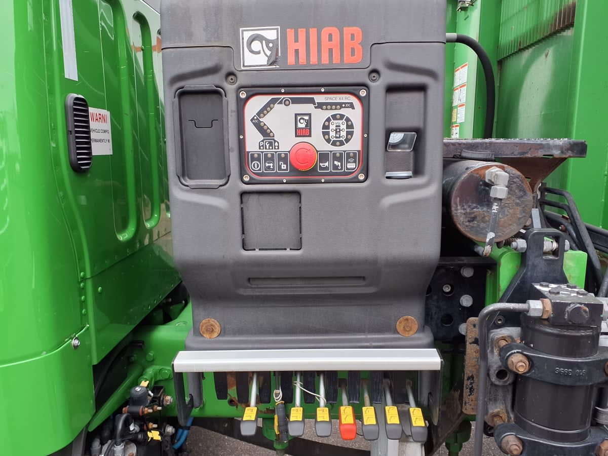 2019 Freightliner/Mercedes M2 106 876694