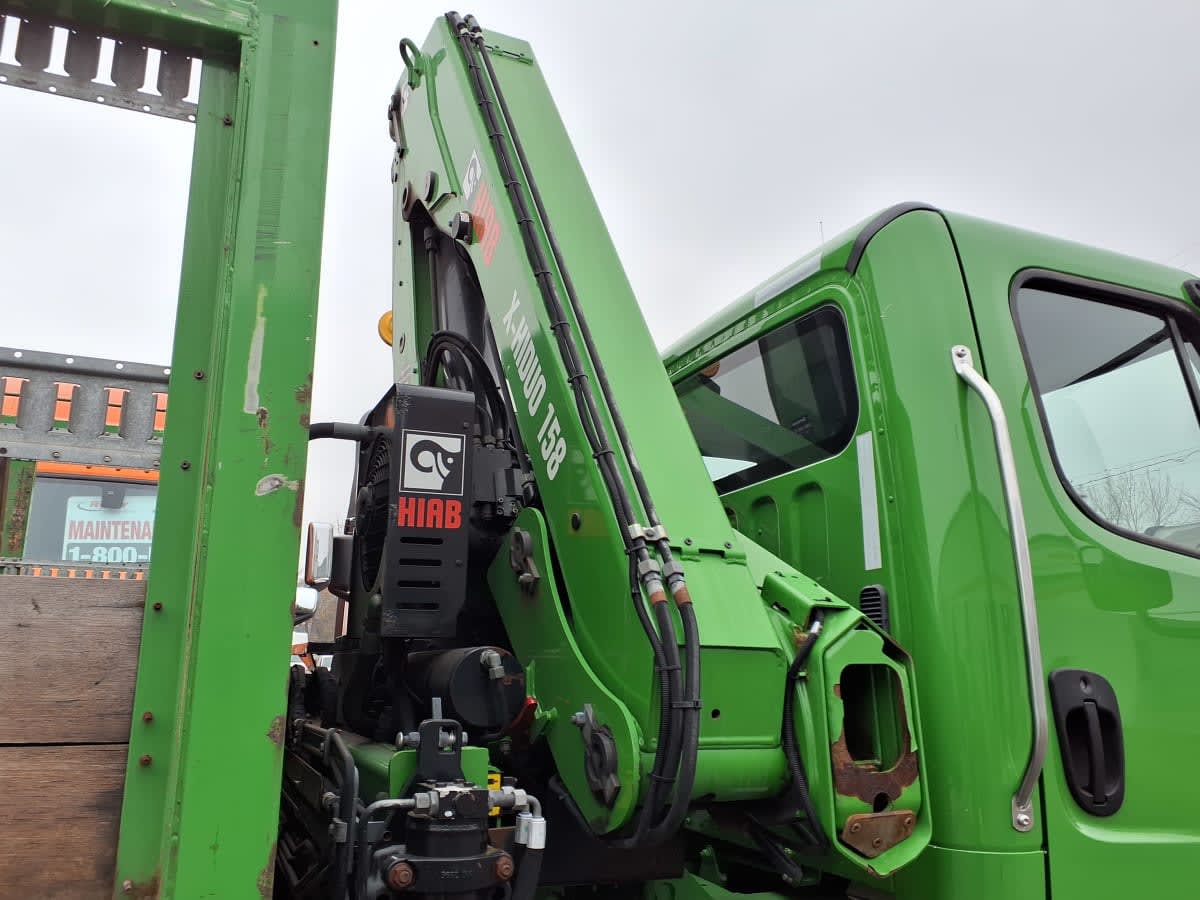 2019 Freightliner/Mercedes M2 106 876694