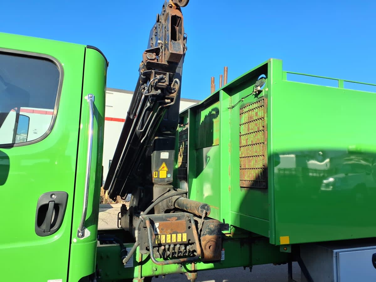 2019 Freightliner/Mercedes M2 106 876695