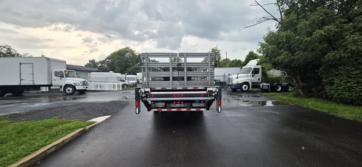 2019 Freightliner M2 106 in Bensalem, PA — photo 5