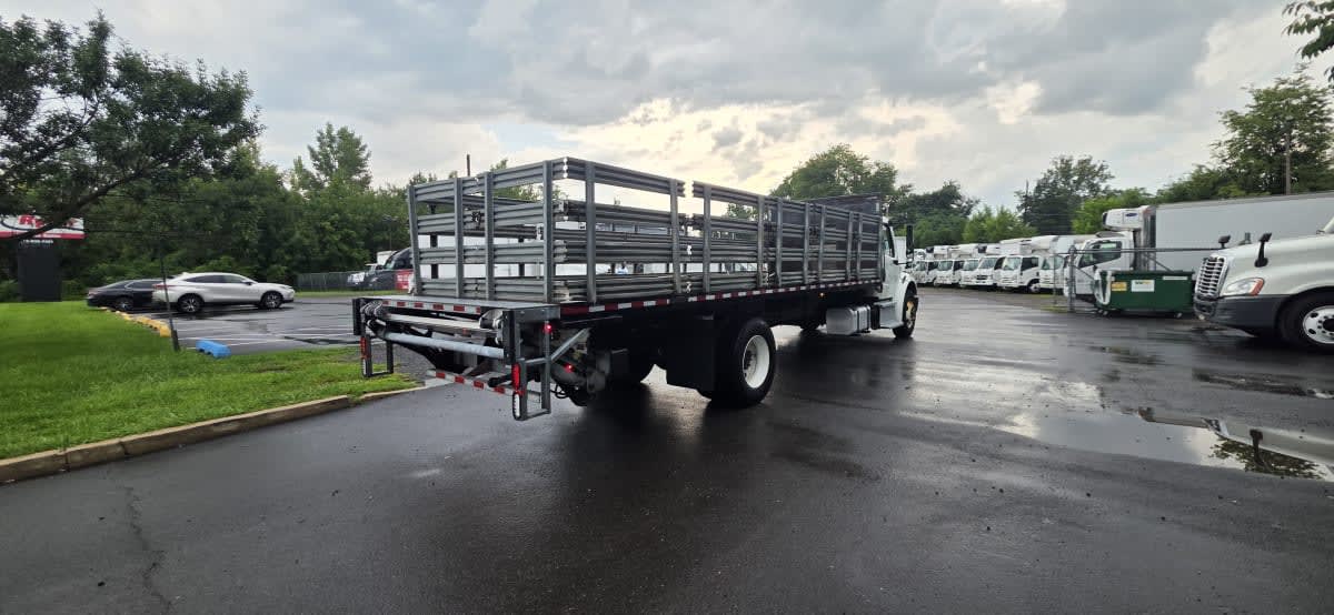 2019 Freightliner M2 106 in Bensalem, PA — photo 4