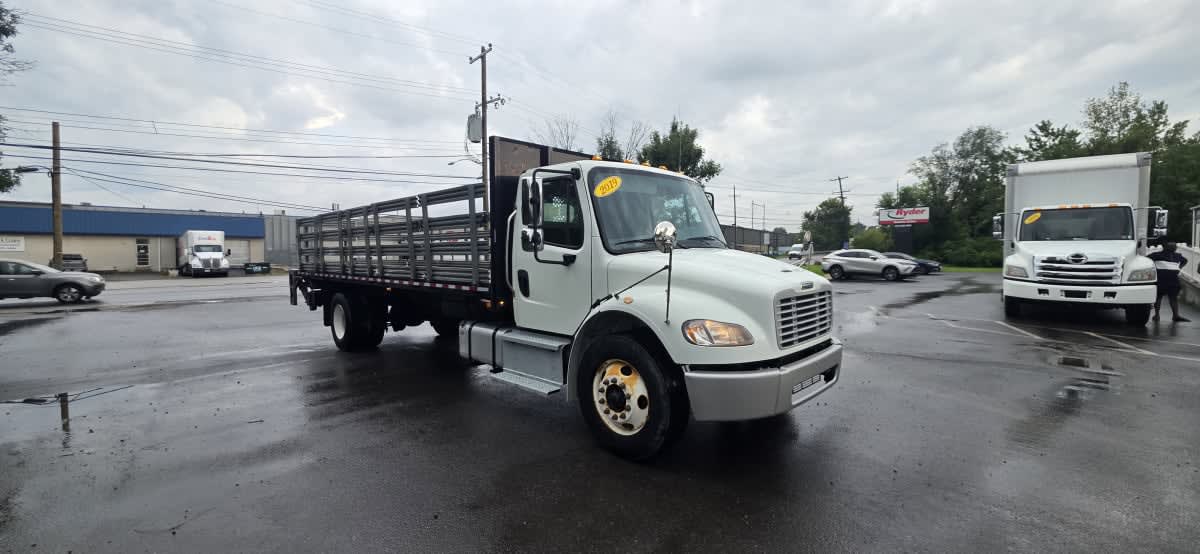 2019 Freightliner M2 106 in Bensalem, PA — photo 3