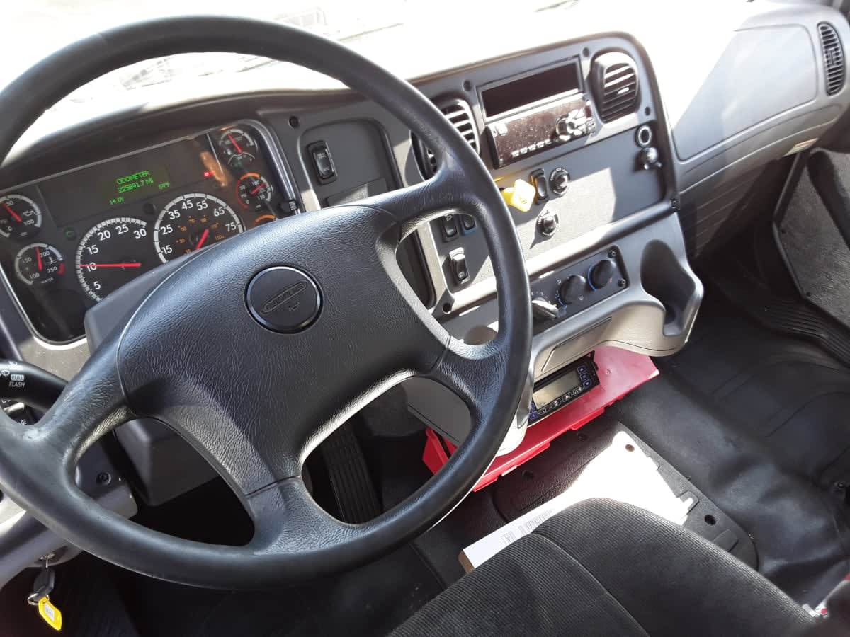 2019 Freightliner/Mercedes M2 106 876737