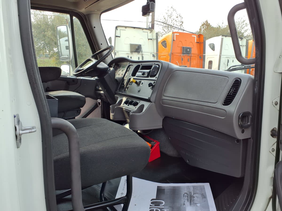 2019 Freightliner/Mercedes M2 106 876741