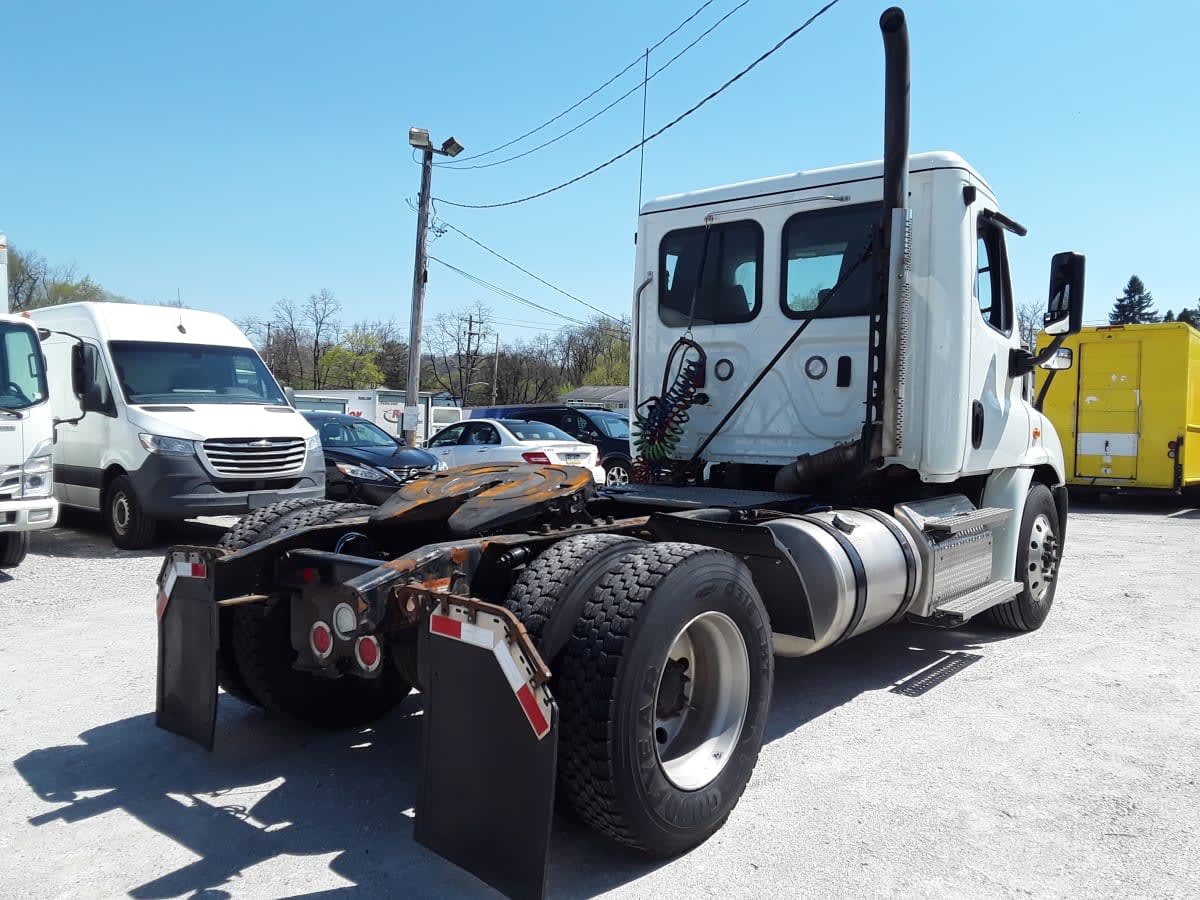 2020 Freightliner/Mercedes CASCADIA 113 876809