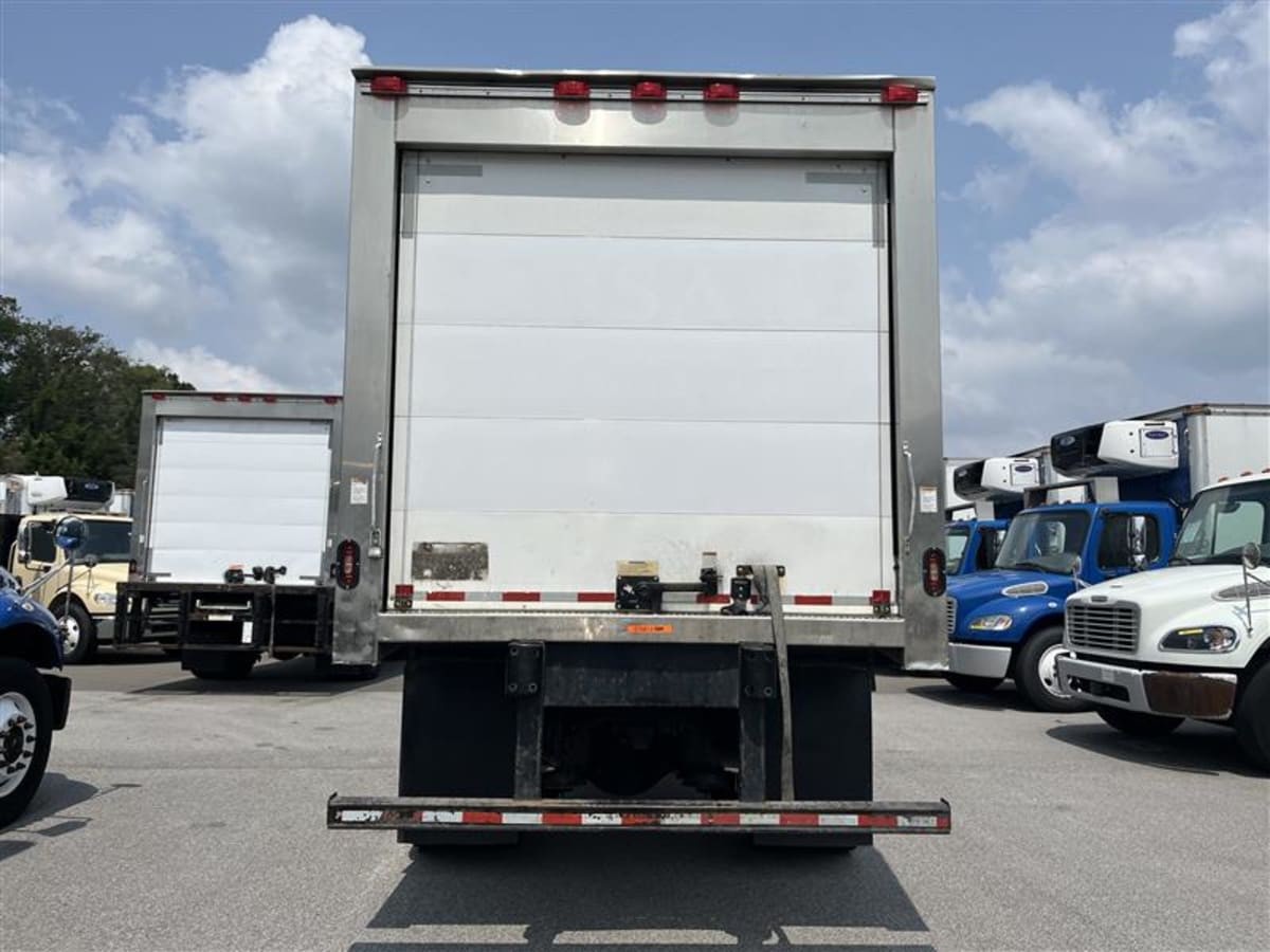 2020 Freightliner M2 106 876814