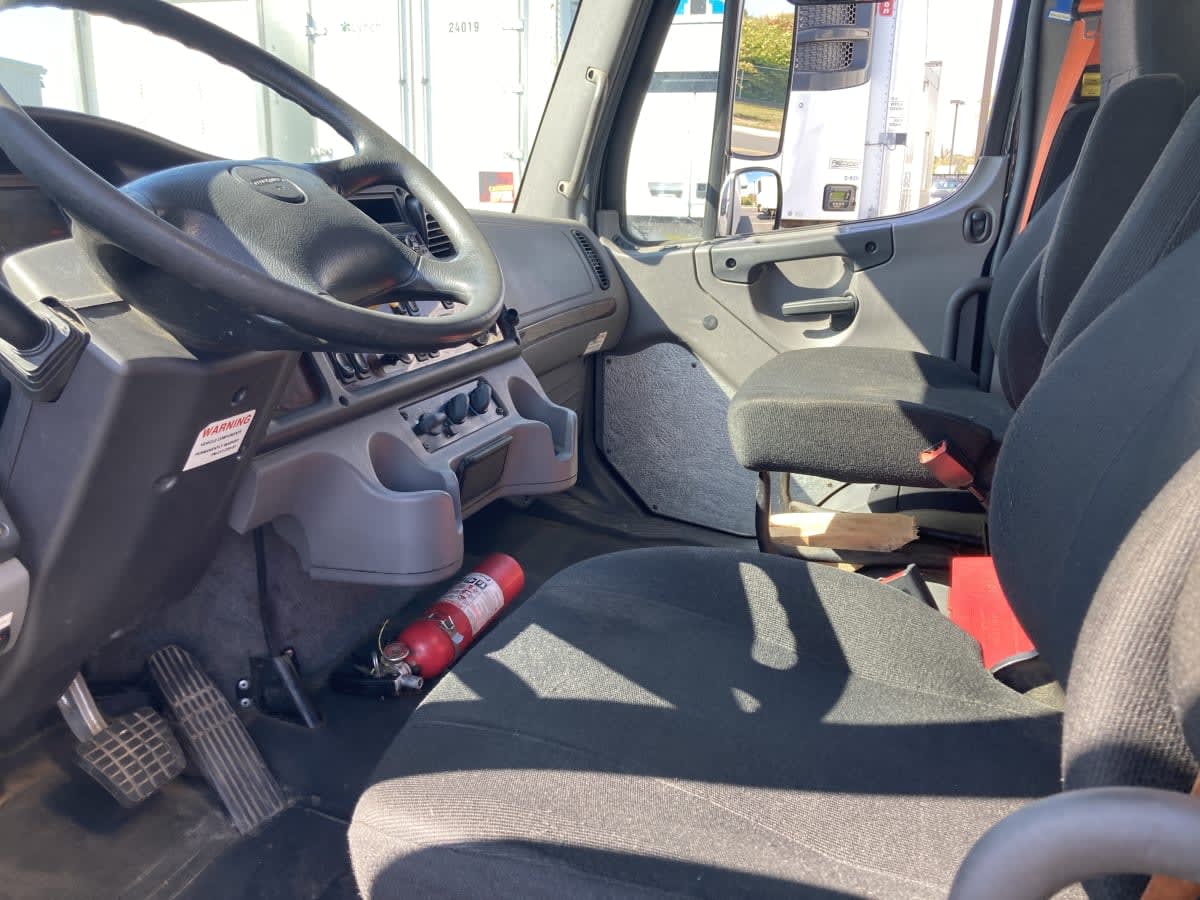 2019 Freightliner/Mercedes M2 106 876822