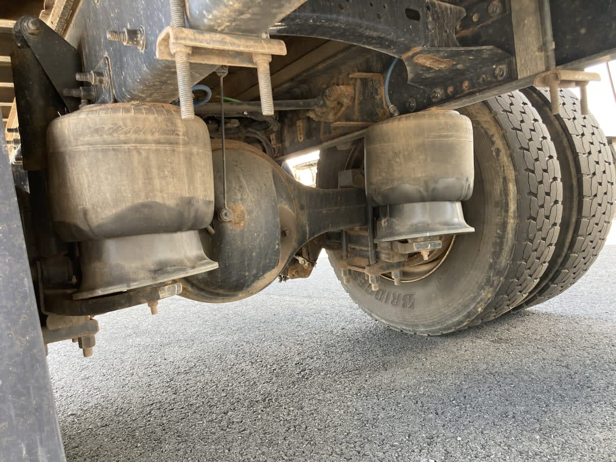 2019 Freightliner/Mercedes M2 106 876822