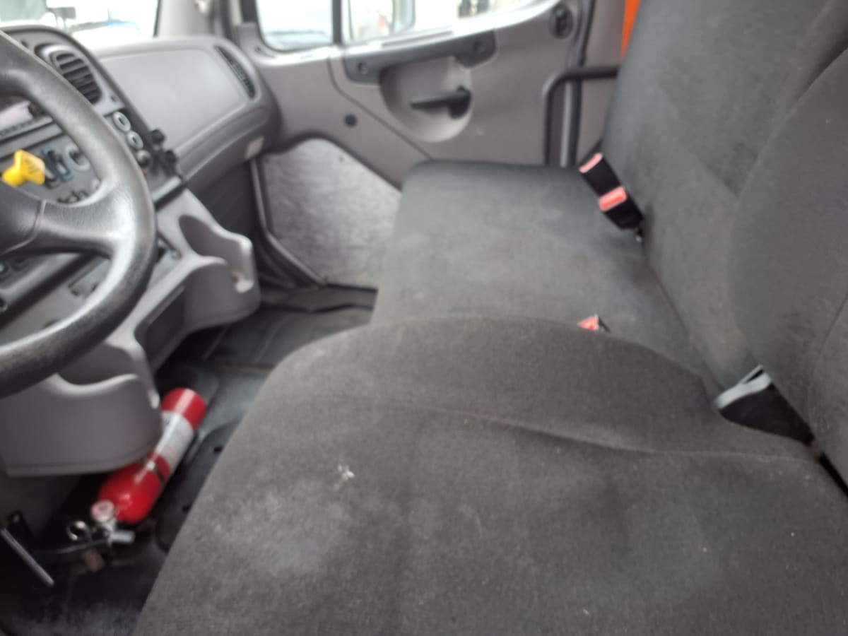 2019 Freightliner/Mercedes M2 106 876841