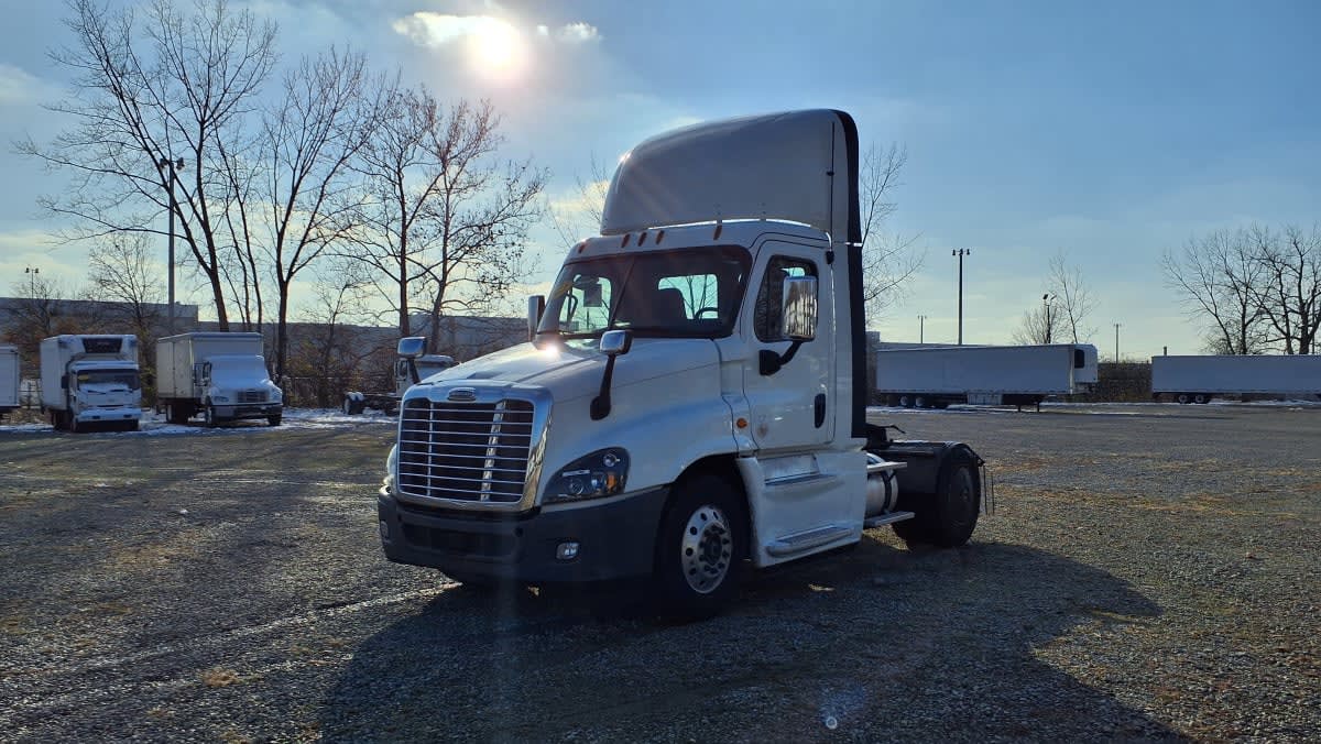 2019 Freightliner/Mercedes CASCADIA 125 876883