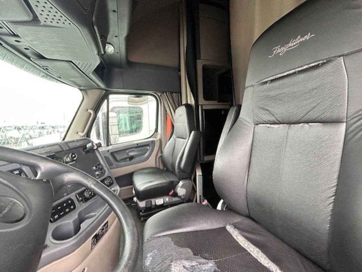 2019 Freightliner/Mercedes CASCADIA 125 876905