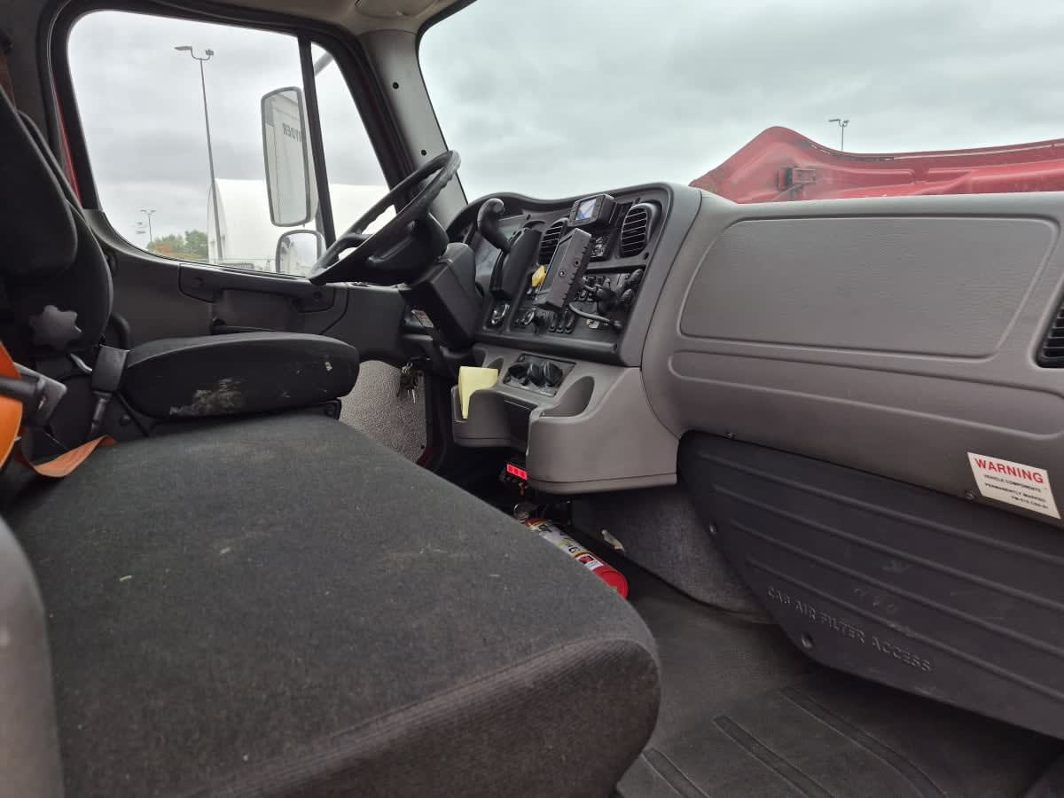 2019 Freightliner/Mercedes M2 106 876921