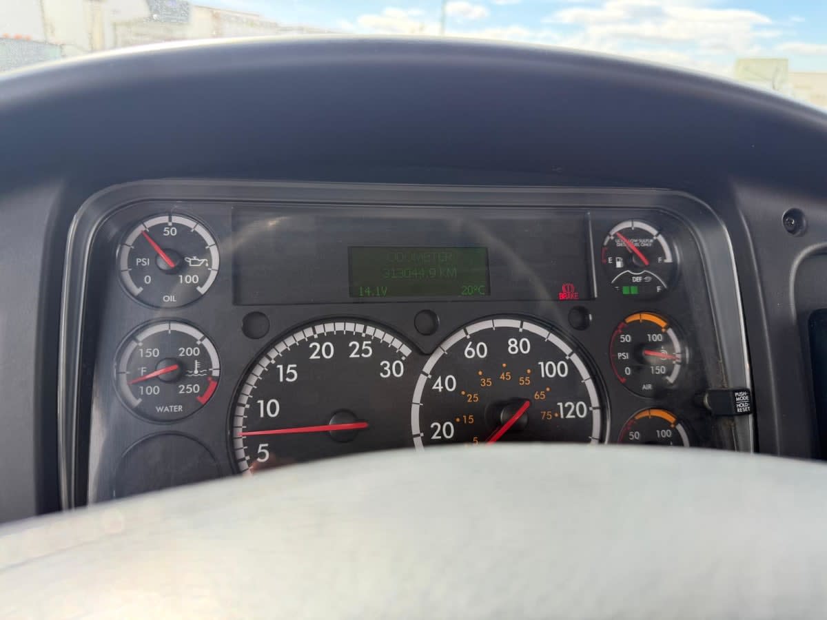 2019 Freightliner/Mercedes M2 106 876921