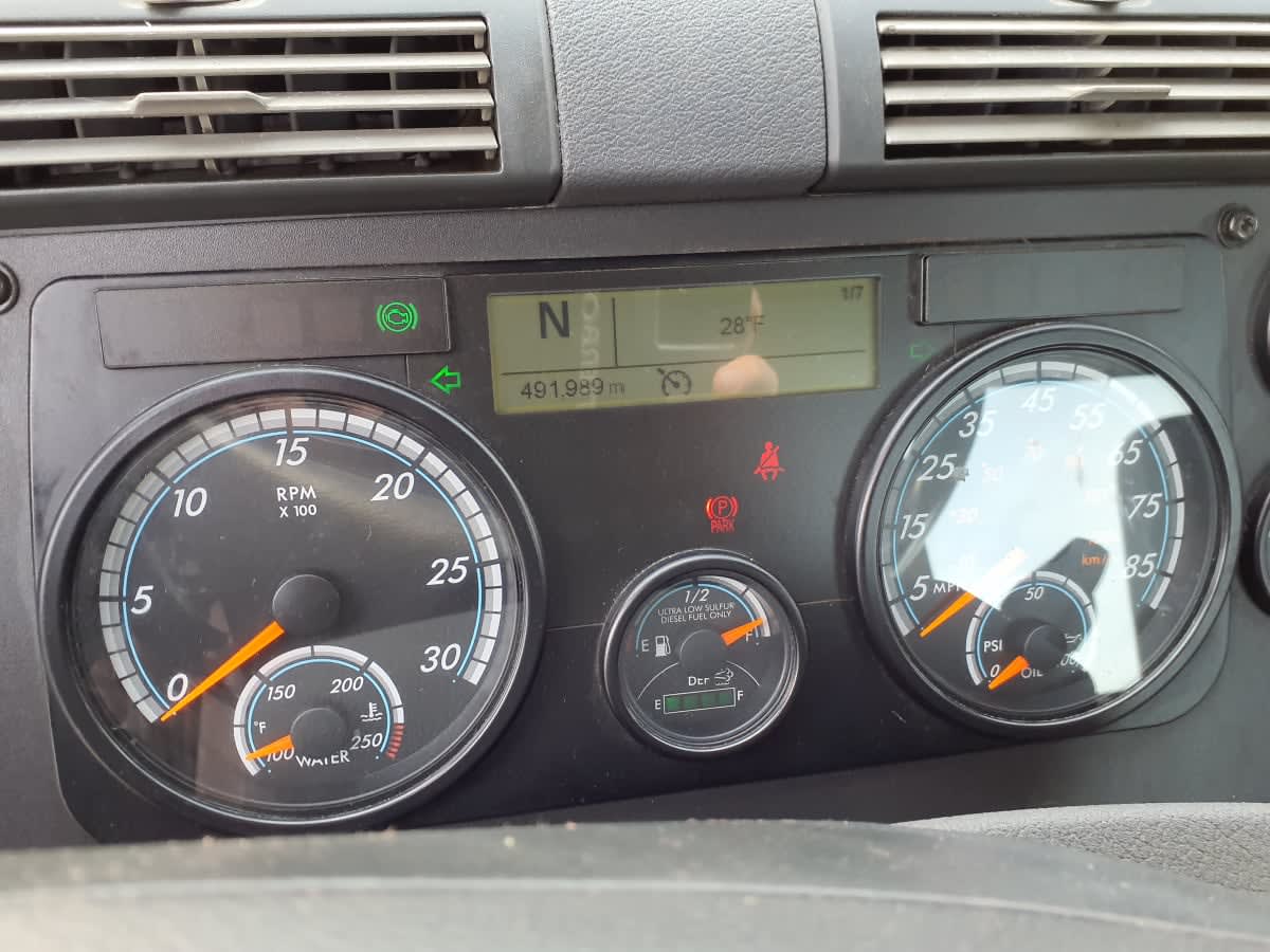 2020 Freightliner/Mercedes CASCADIA 125 876925