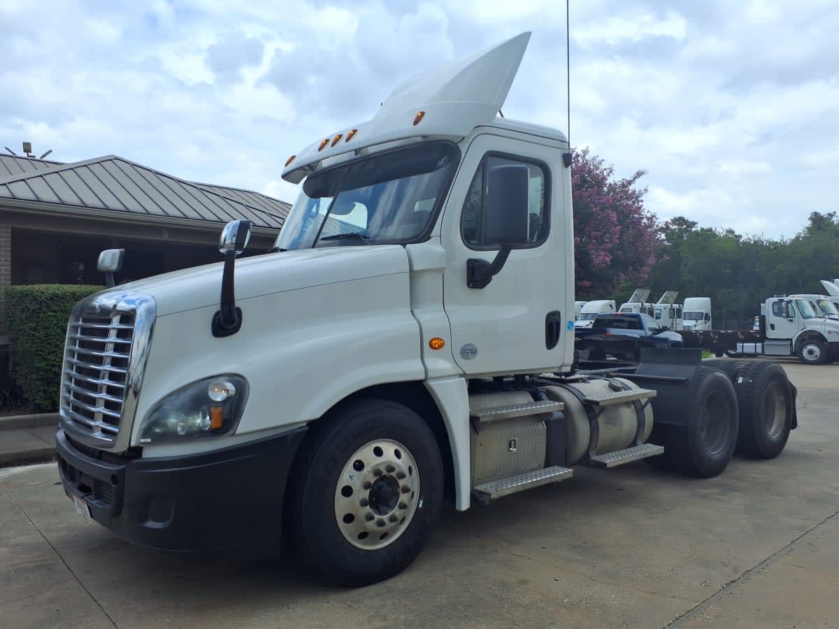 2019 Freightliner Cascadia in Houston, TX