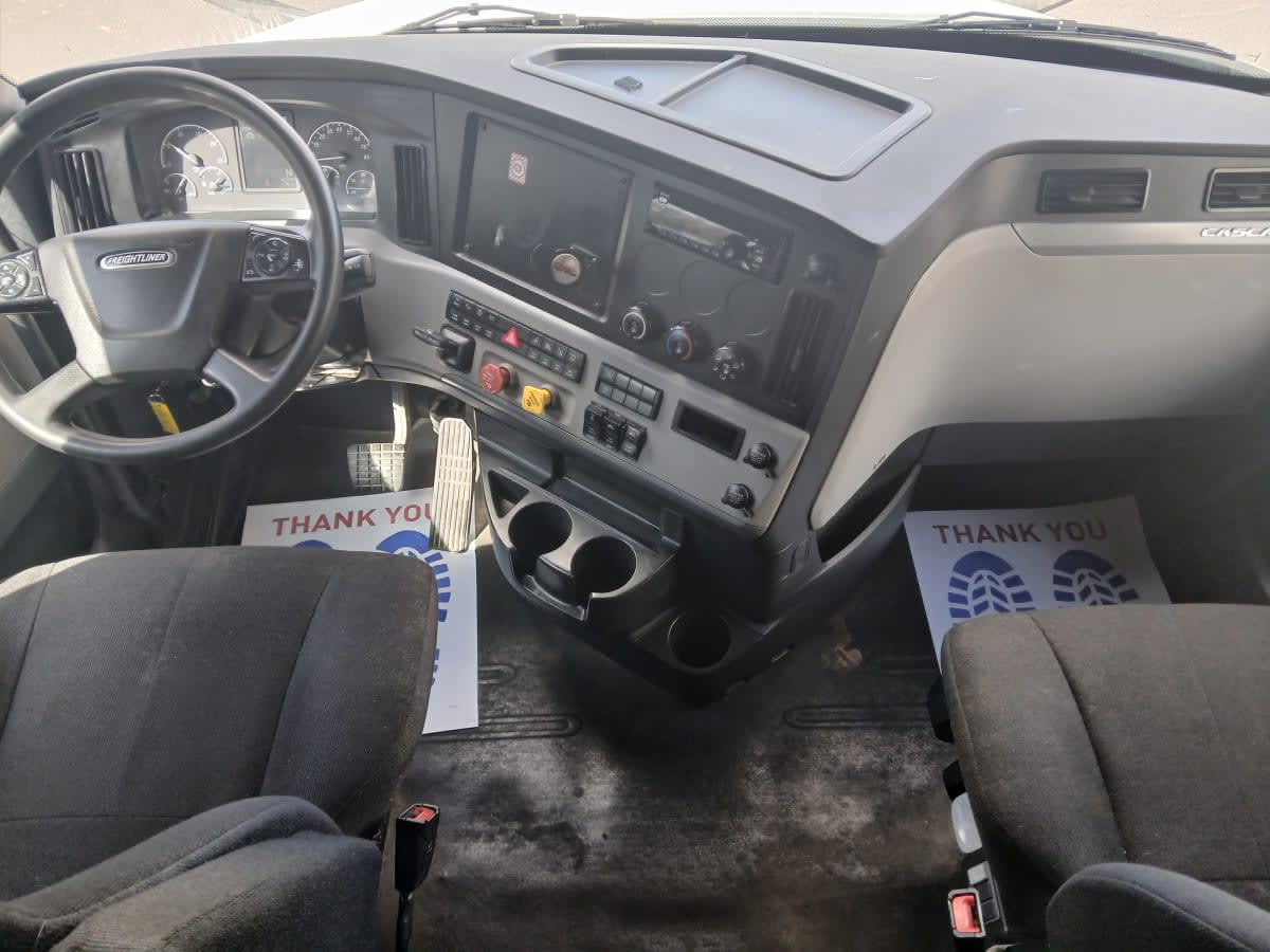 2020 Freightliner - image 7