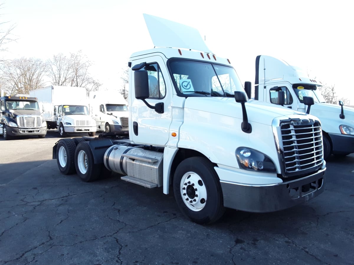 2019 Freightliner/Mercedes CASCADIA 125 877158