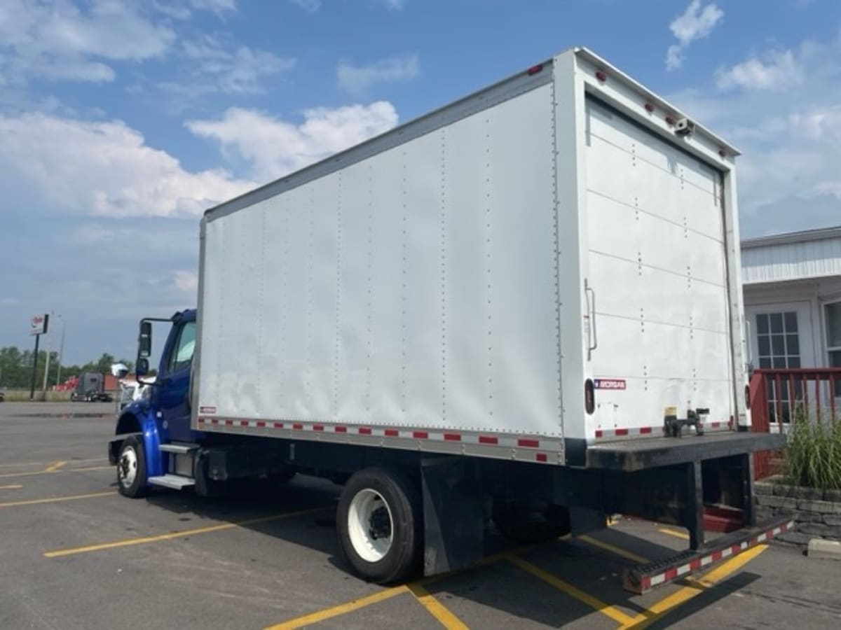 2019 Freightliner/Mercedes M2 106 877179