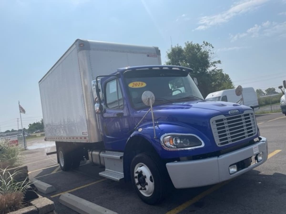 2019 Freightliner/Mercedes M2 106 877179