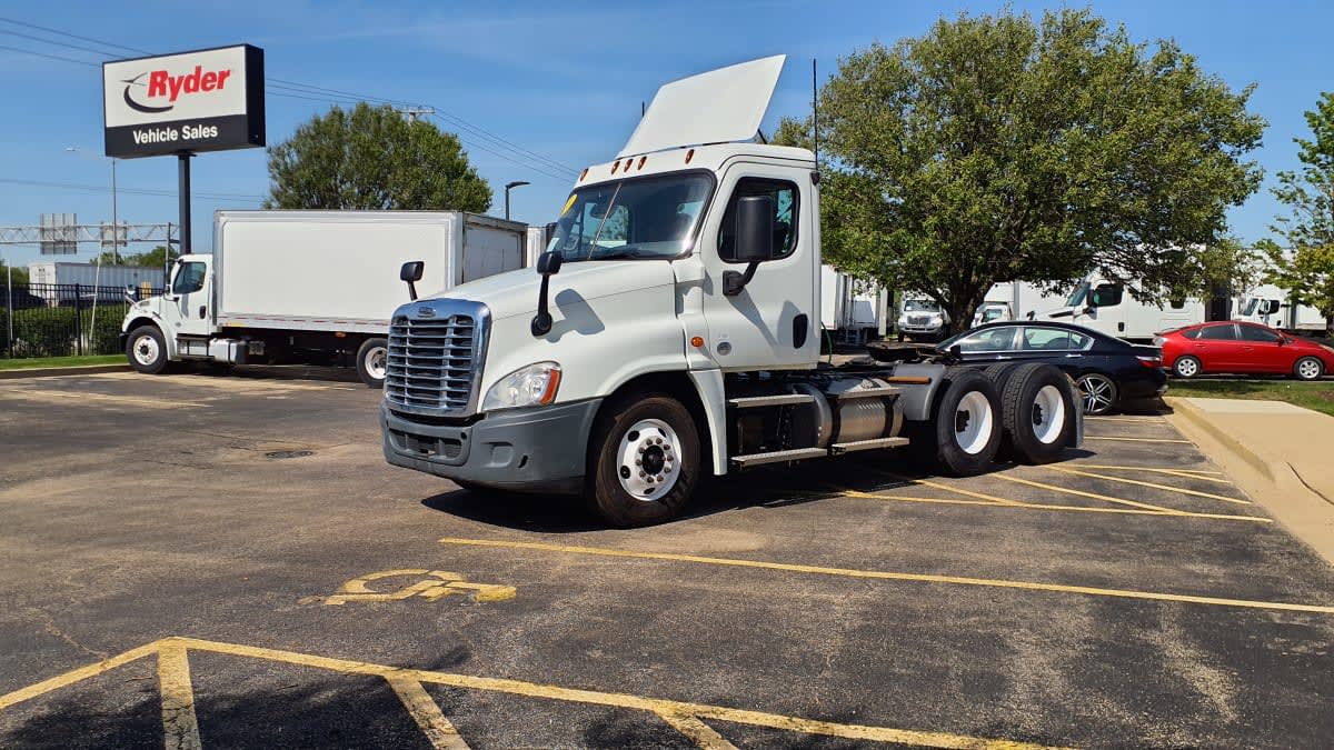 2020 Freightliner Cascadia in Bolingbrook, IL