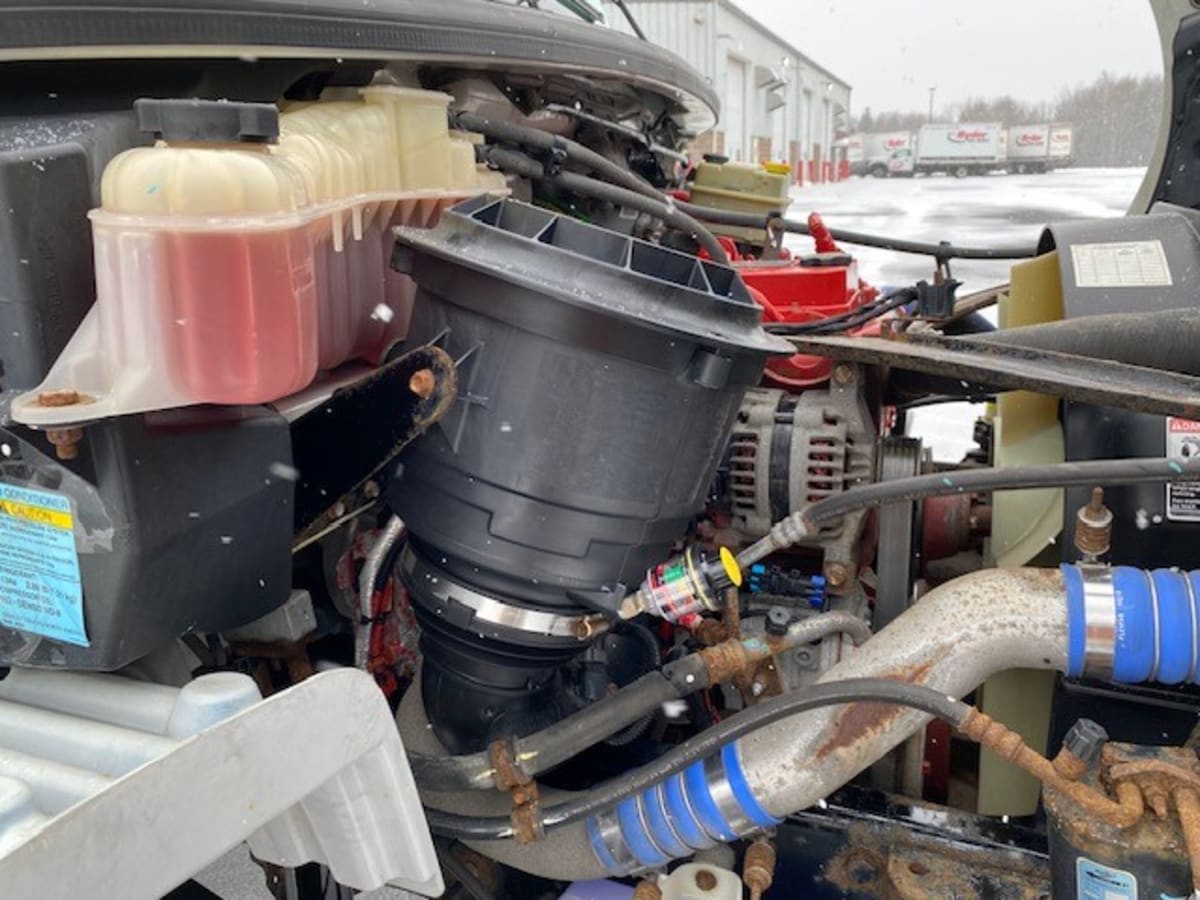 2019 Freightliner/Mercedes M2 106 877231