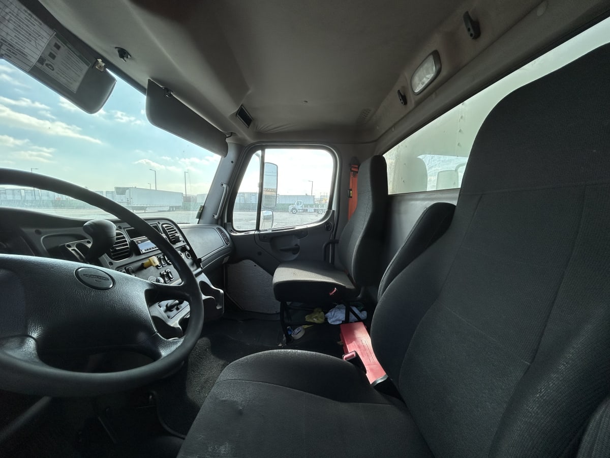 2019 Freightliner/Mercedes M2 106 877297