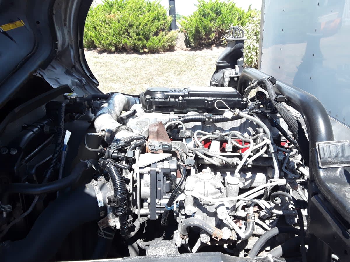 2019 Hino HINO 195 877303