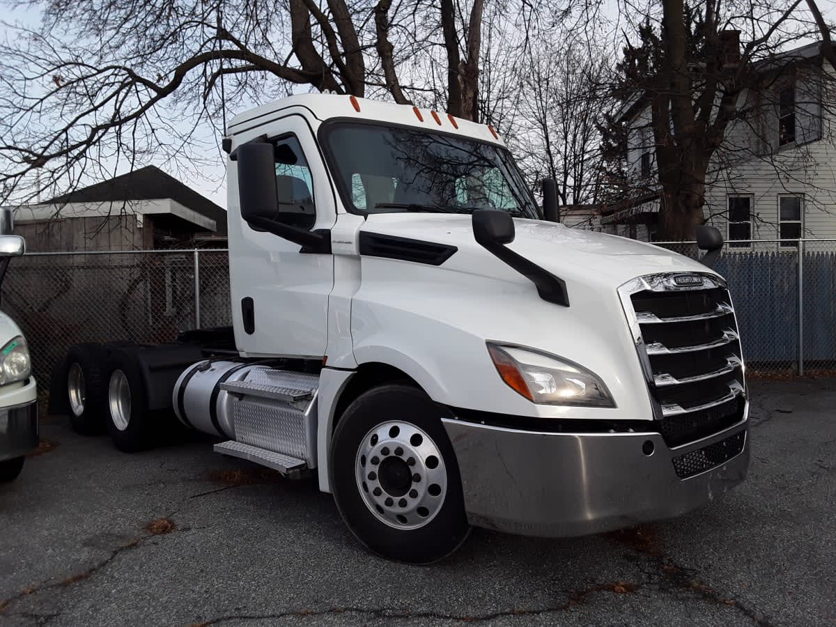 2020 Freightliner/Mercedes NEW CASCADIA PX12664 877334