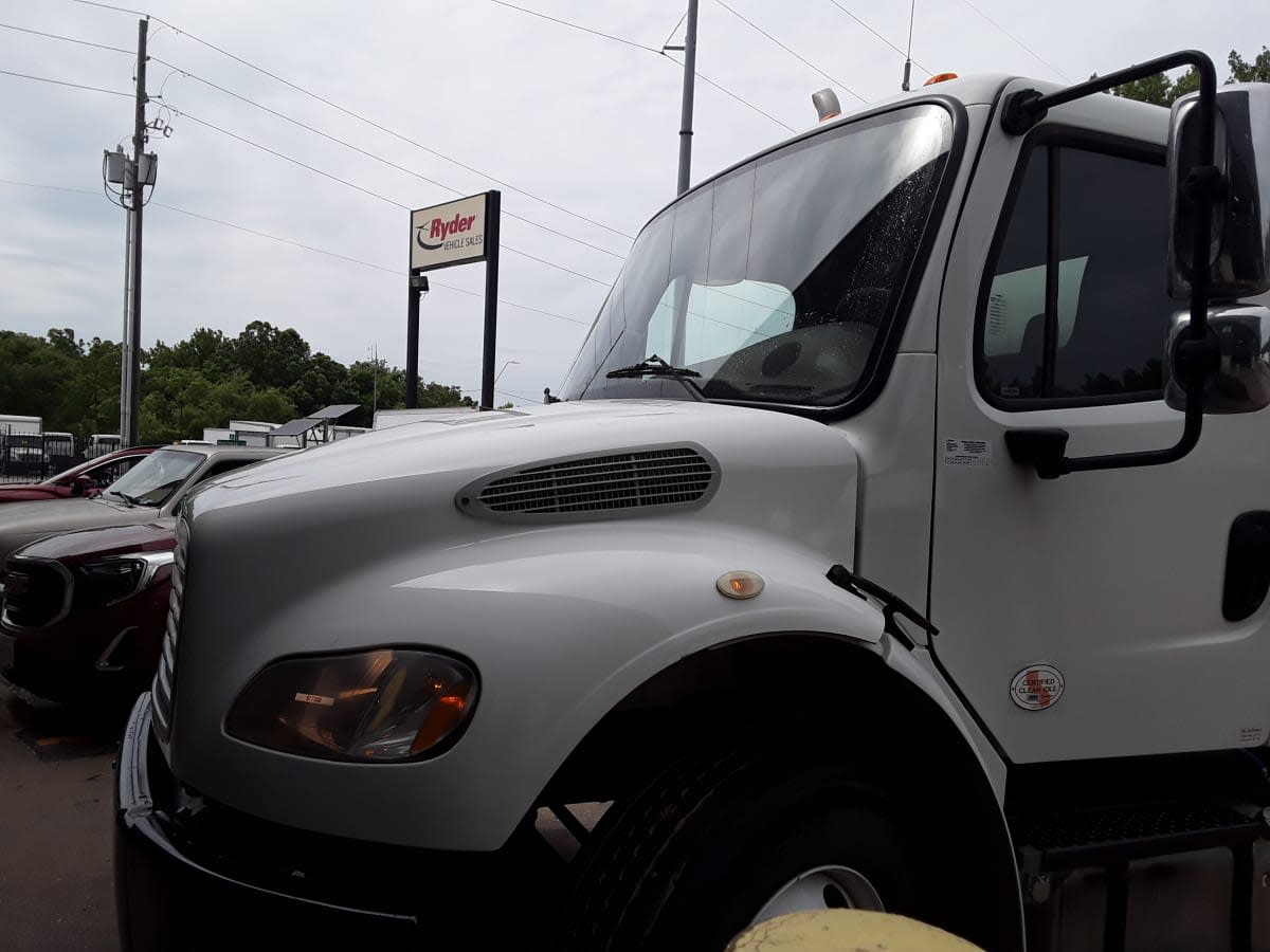 2019 Freightliner/Mercedes M2 106 877356