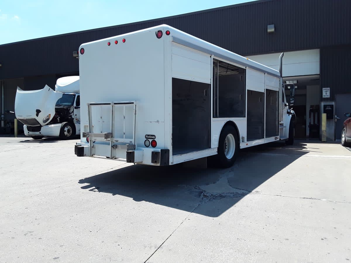 2019 Freightliner/Mercedes M2 106 877358