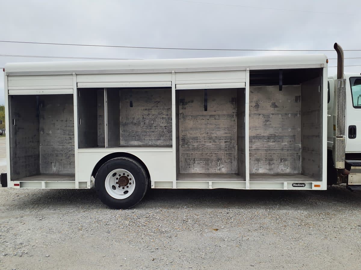 2019 Navistar International 4300 877383
