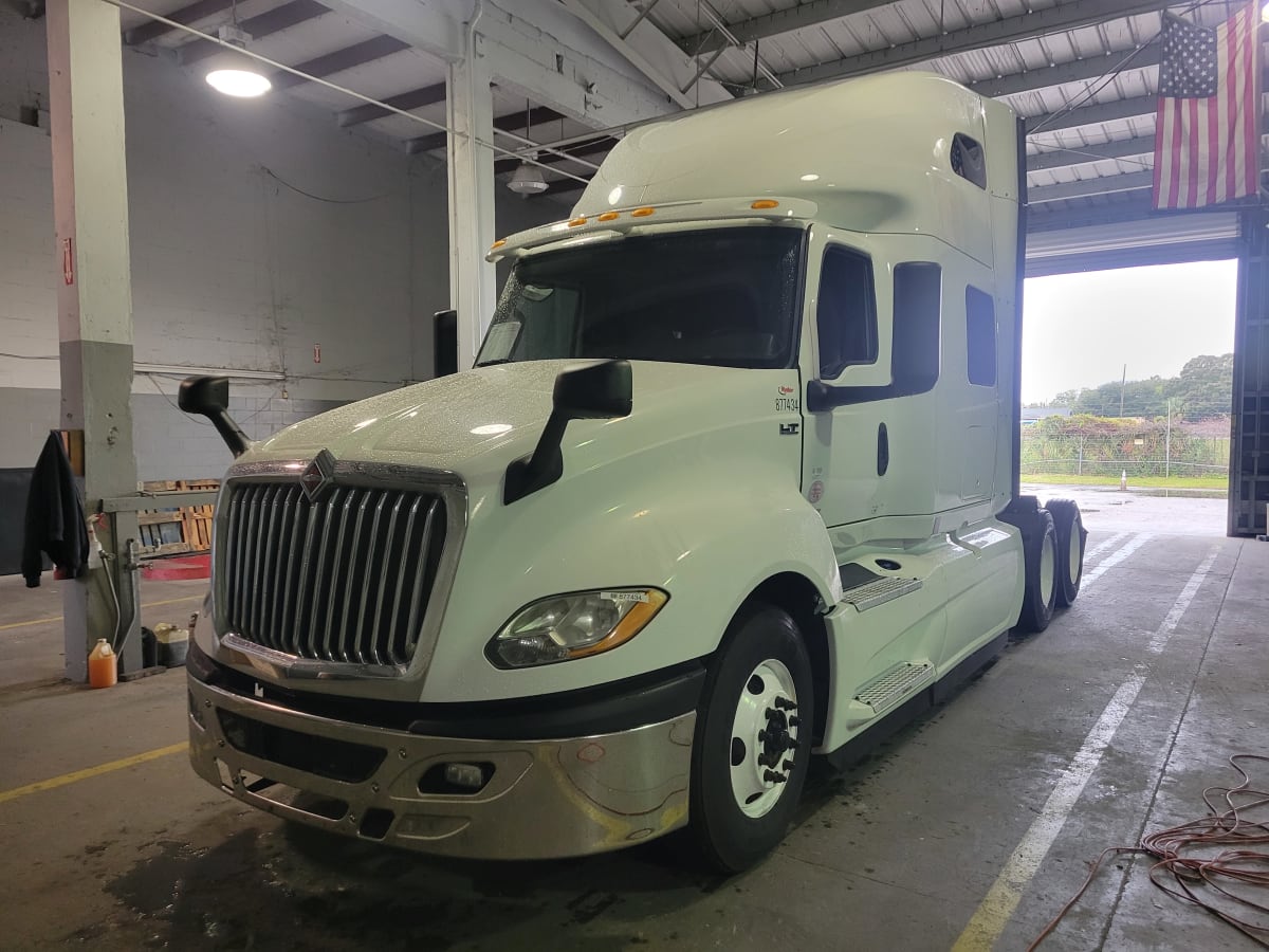 2019 Navistar International LT625 SLPR CAB 877434